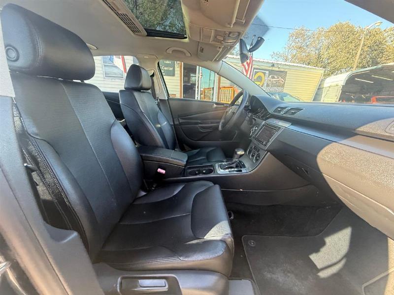 Volkswagen Passat  2006