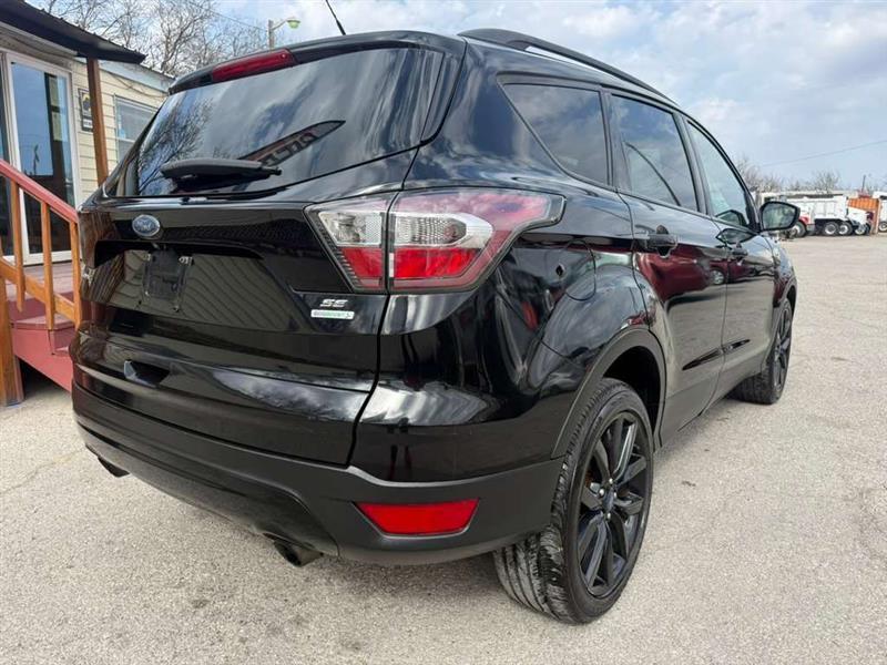 Ford Escape  2017