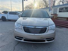 2012 Chrysler Town & Country 
