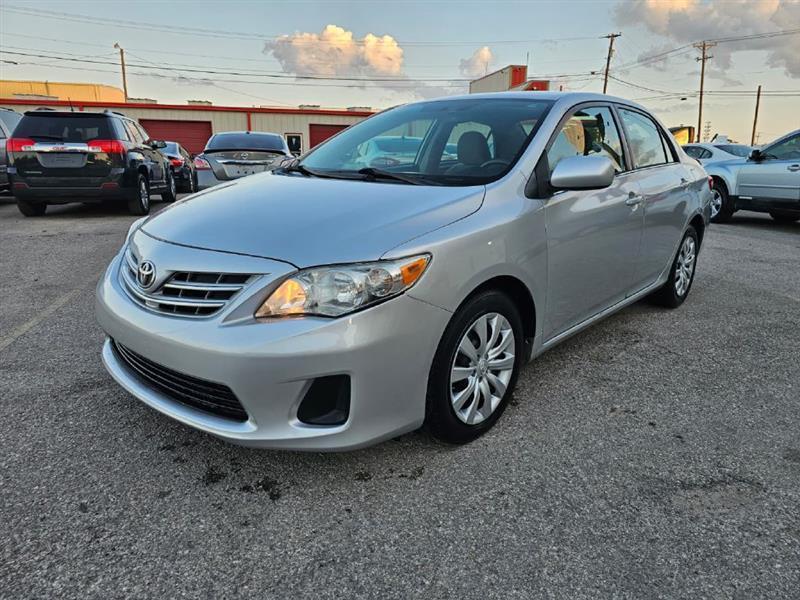 Toyota Corolla  2013