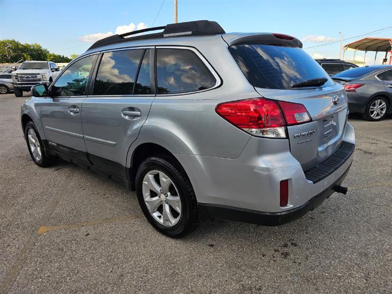 Subaru Outback  2012