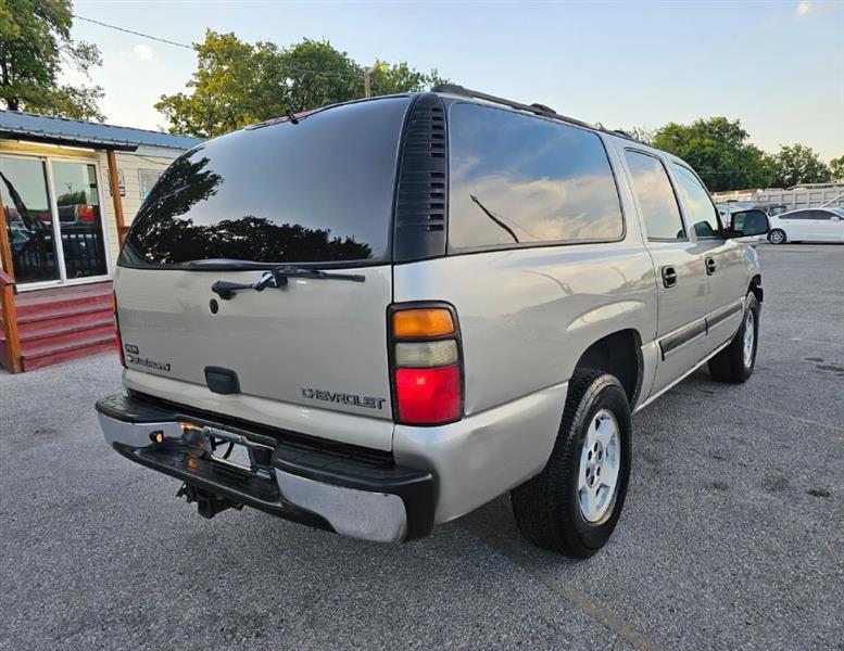 Chevrolet Suburban  2005