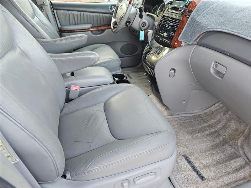 Toyota Sienna  2005