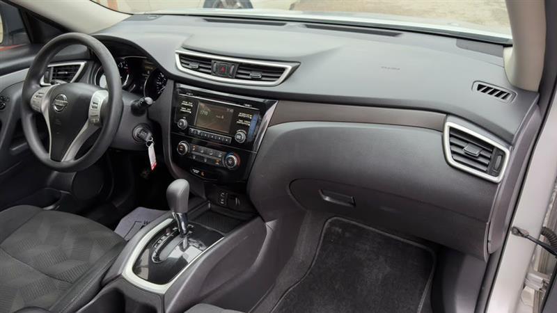 Nissan Rogue  2016