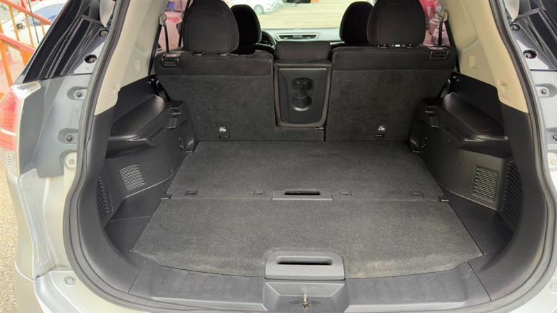 Nissan Rogue  2016