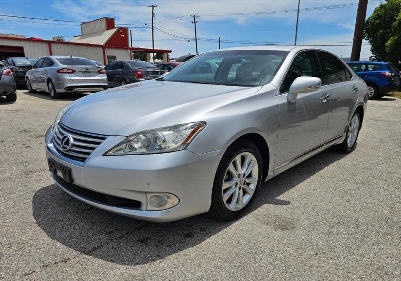 Lexus ES 350  2011