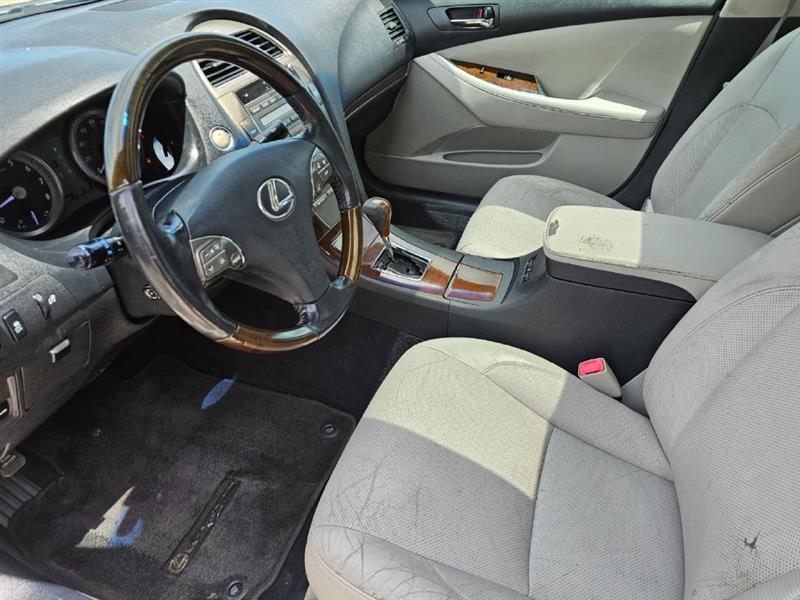 Lexus ES 350  2011