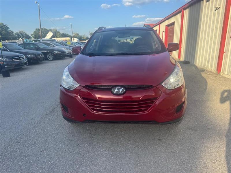 Hyundai Tucson  2011