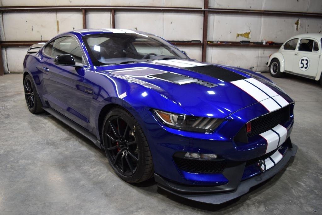 2016 Ford Mustang Shelby GT350's photo