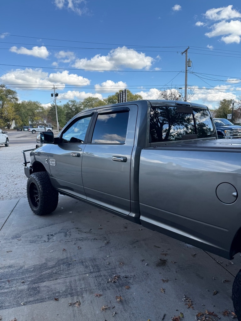 RAM 2500 Laramie Longhorn Edition Crew Cab LWB 4WD 2013 RAM 2500 Laramie Longhorn Edition Crew Cab LWB 4WD 2013