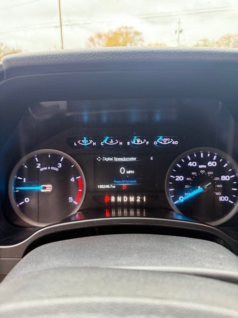 Ford F-250 SD XLT Crew Cab Long Bed 4WD 2018