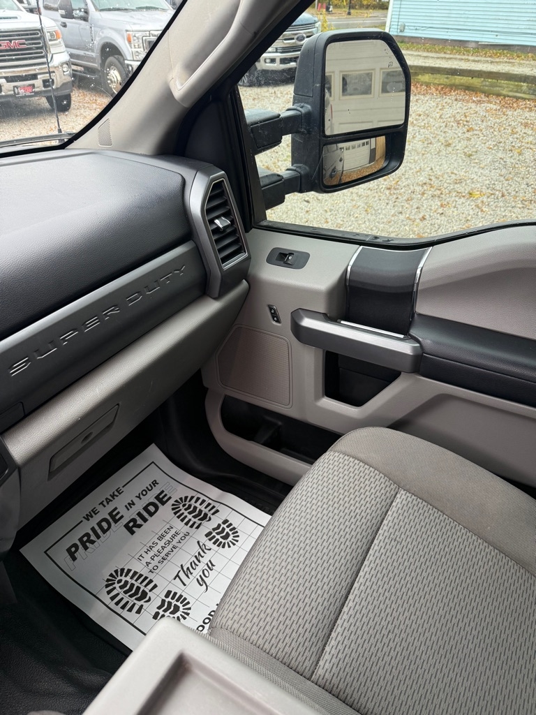 Ford F-250 SD XLT Crew Cab Long Bed 4WD 2018