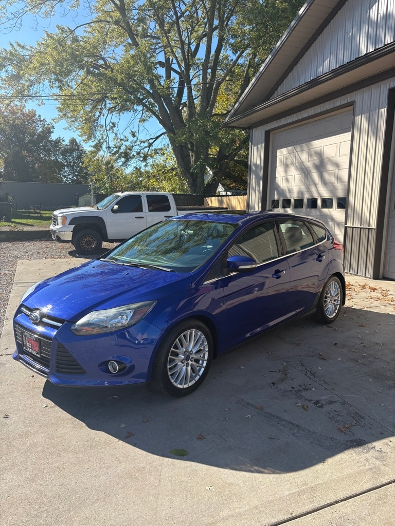 Ford Focus Titanium Hatch 2013 Ford Focus Titanium Hatch 2013