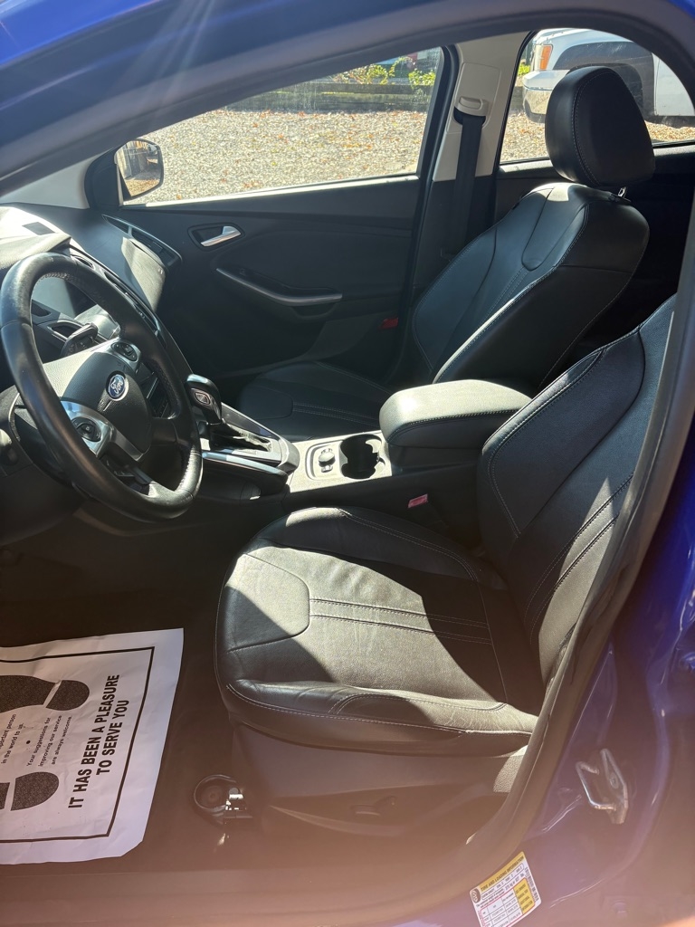 Ford Focus Titanium Hatch 2013 Ford Focus Titanium Hatch 2013