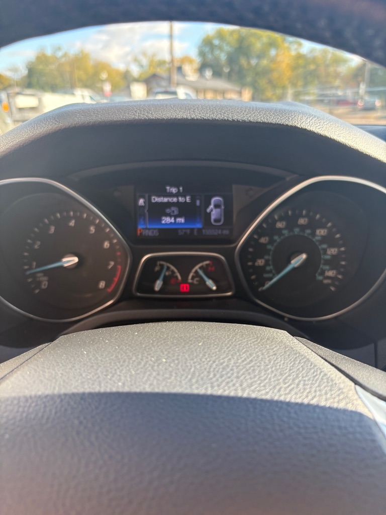 Ford Focus Titanium Hatch 2013 Ford Focus Titanium Hatch 2013