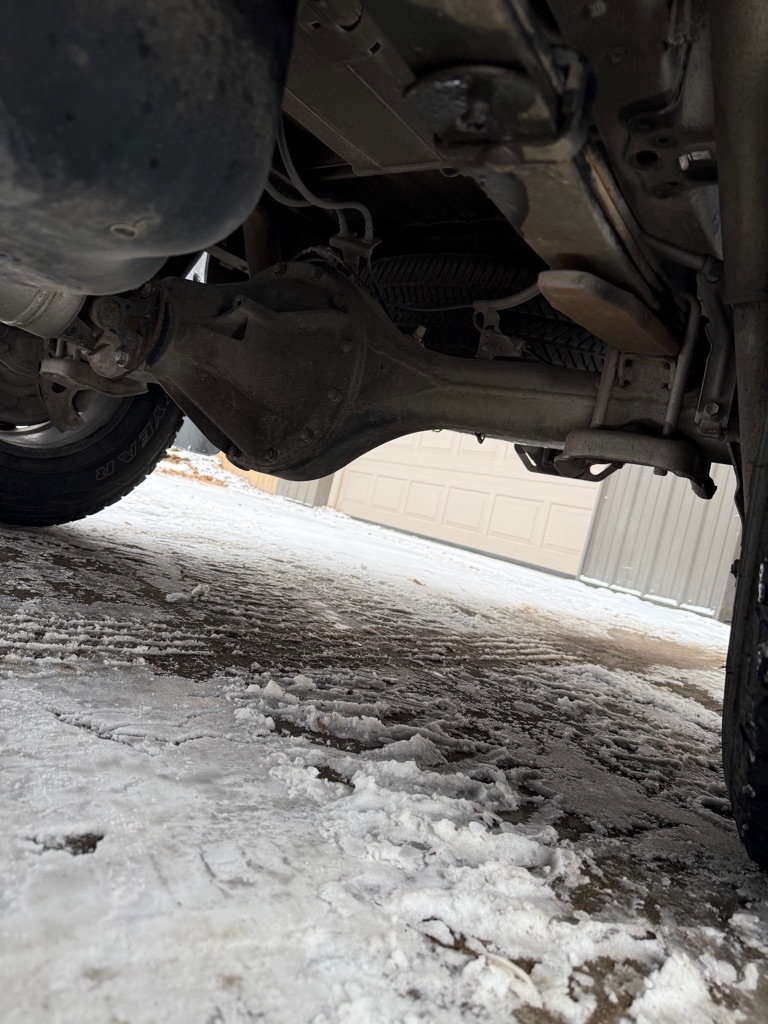 Toyota Tundra SR5 5.7L V8 Double Cab 4WD 2017