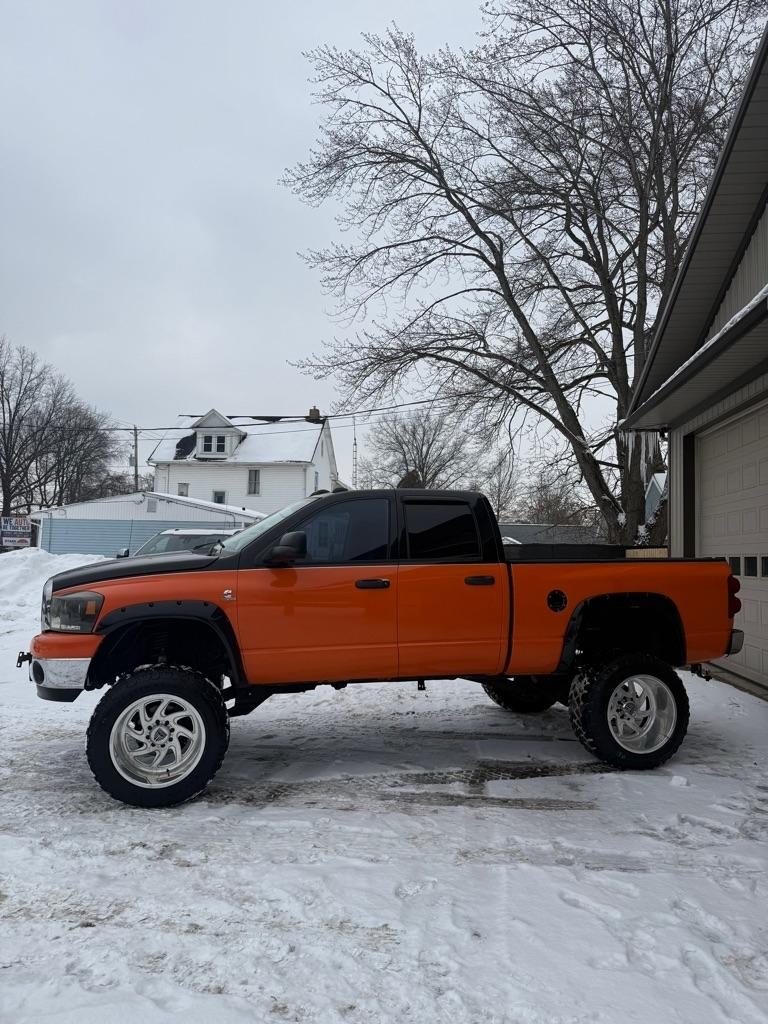 Dodge Ram 2500 ST Quad Cab 4WD 2007