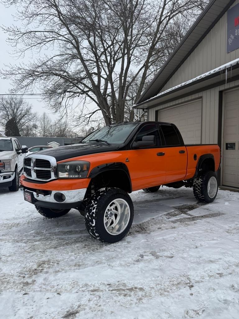 Dodge Ram 2500 ST Quad Cab 4WD 2007