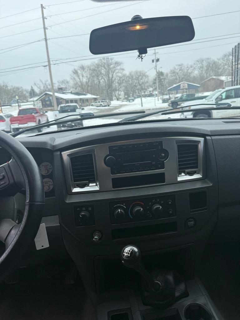 Dodge Ram 2500 ST Quad Cab 4WD 2007