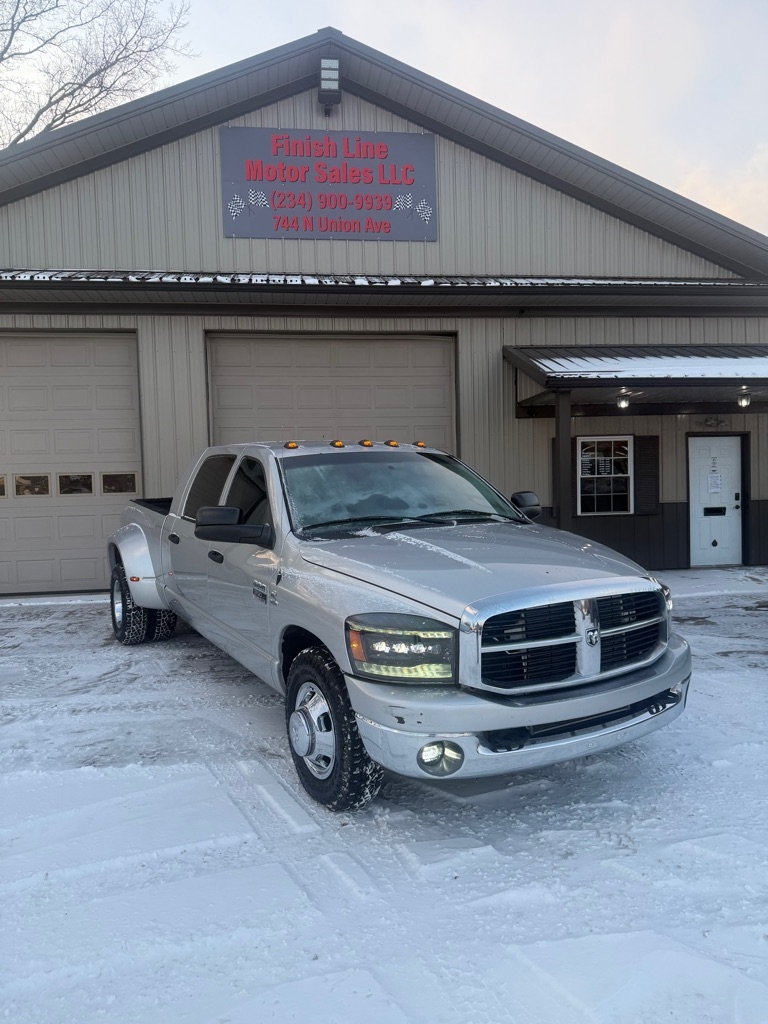 2007 Dodge Ram 3500 SLT Mega Cab 2WD DRW