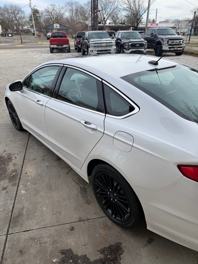 Ford Fusion SE AWD 2016