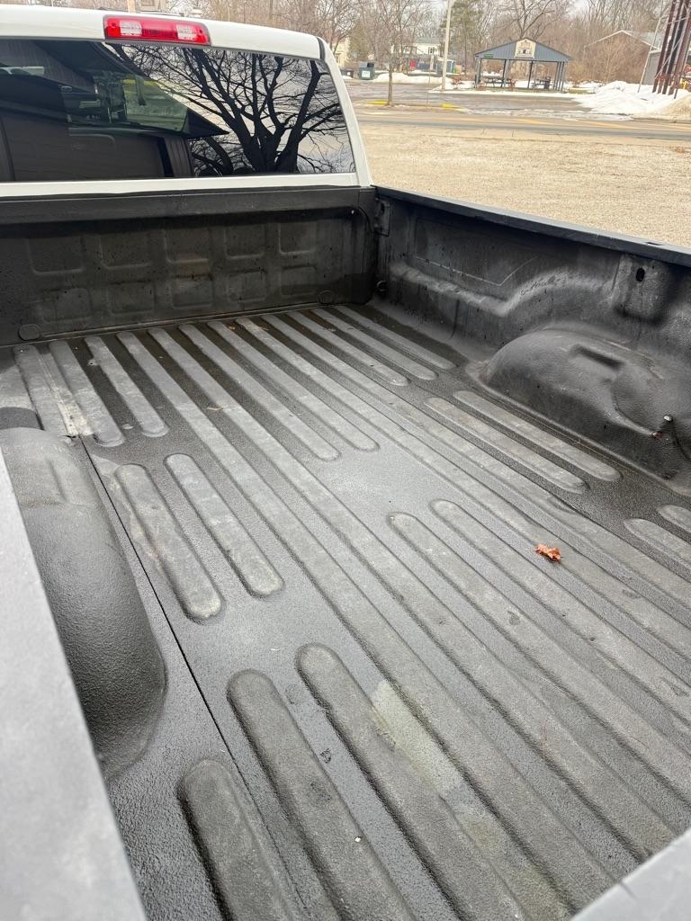 RAM 2500 Tradesman Crew Cab LWB 4WD 2015