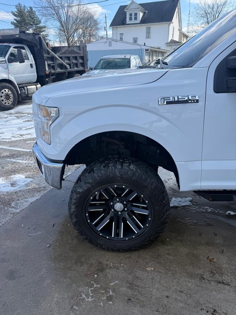 Ford F-150 XL SuperCrew 5.5-ft. Bed 4WD 2016