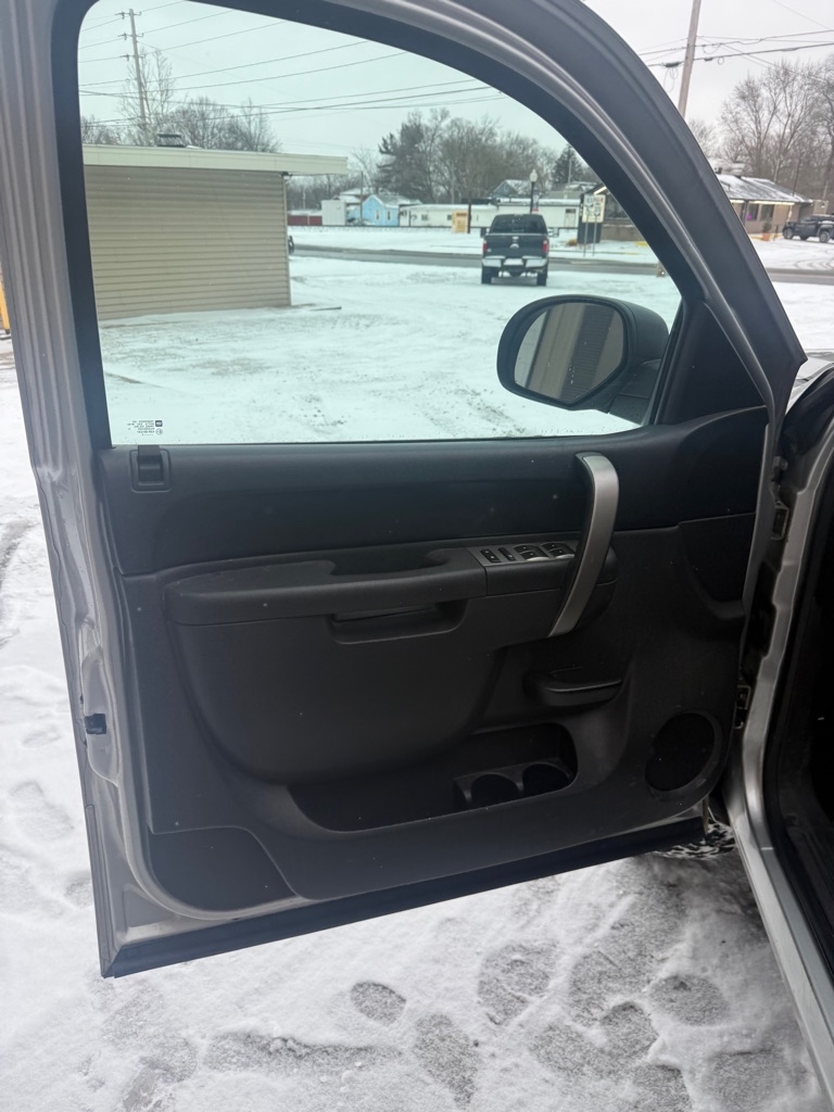 Chevrolet Silverado 1500 LT Crew Cab 4WD 2012