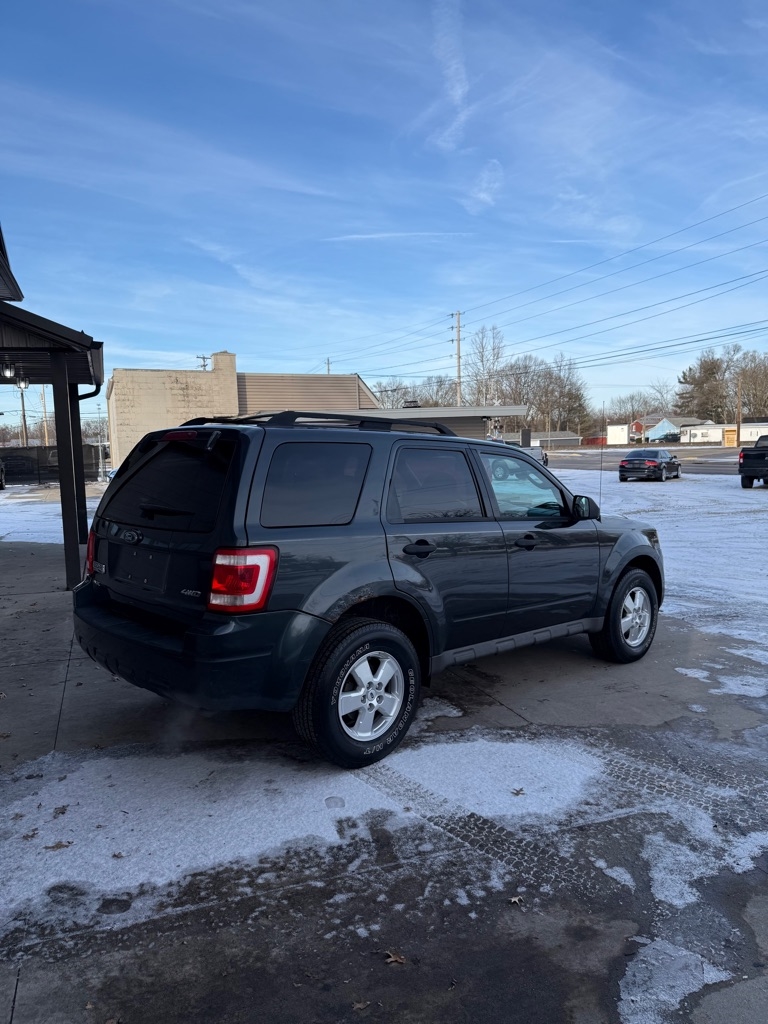 Ford Escape XLT 4WD V6 2009