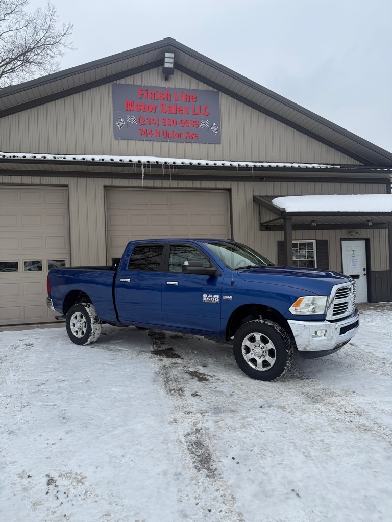 RAM 2500 SLT Crew Cab SWB 4WD 2017