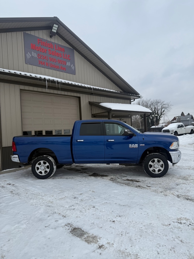 RAM 2500 SLT Crew Cab SWB 4WD 2017