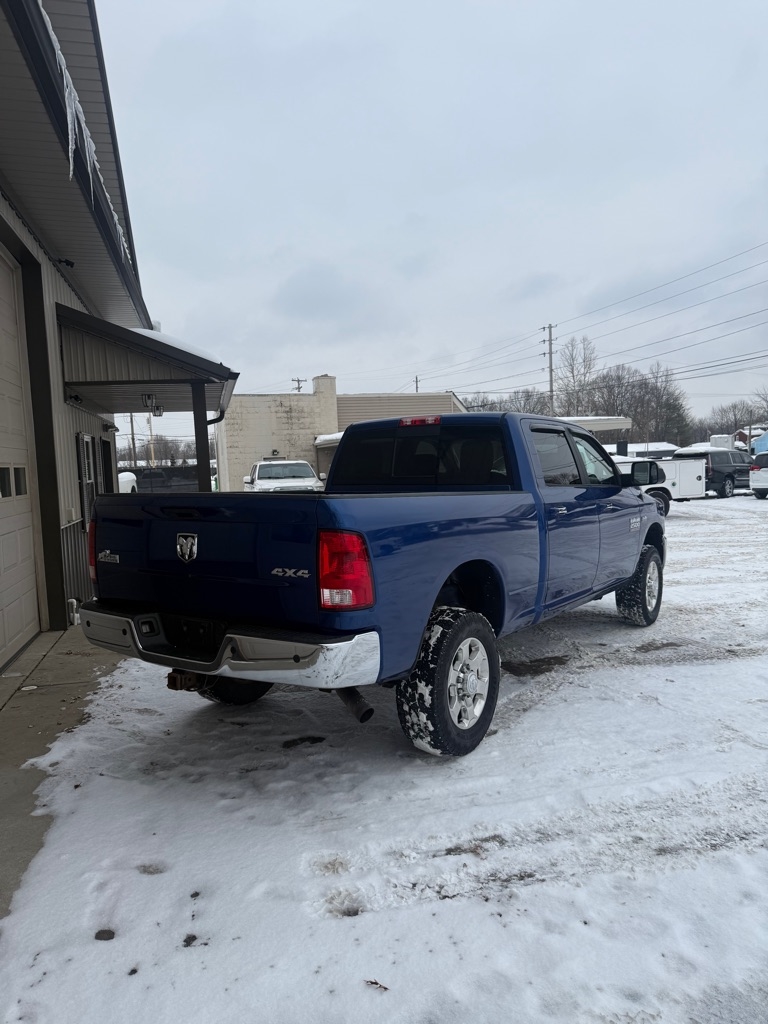 RAM 2500 SLT Crew Cab SWB 4WD 2017