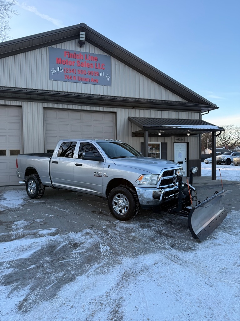 RAM 2500 Tradesman Crew Cab SWB 4WD 2016