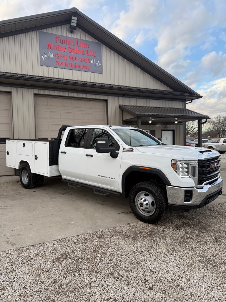 GMC Sierra 3500HD Pro Crew Cab 4WD SB 2022