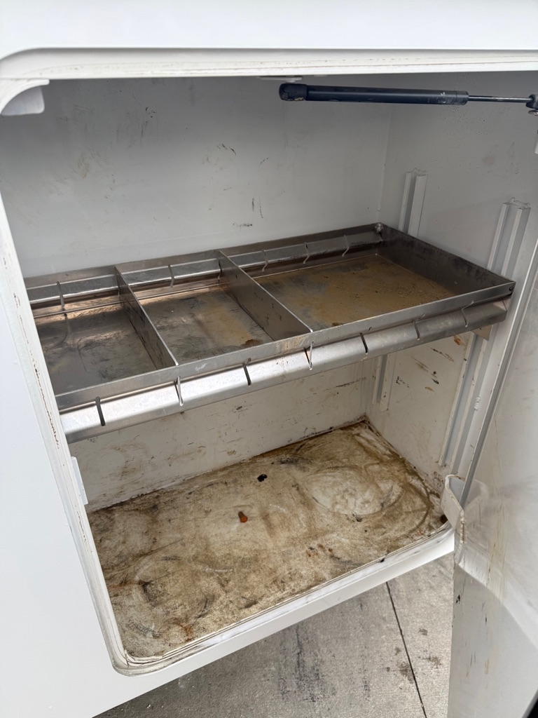 GMC Sierra 3500HD Pro Crew Cab 4WD SB 2022