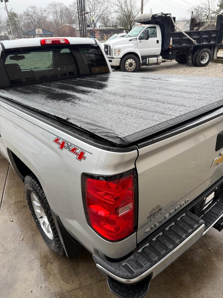 Chevrolet Silverado 1500 LT Double Cab 4WD 2017