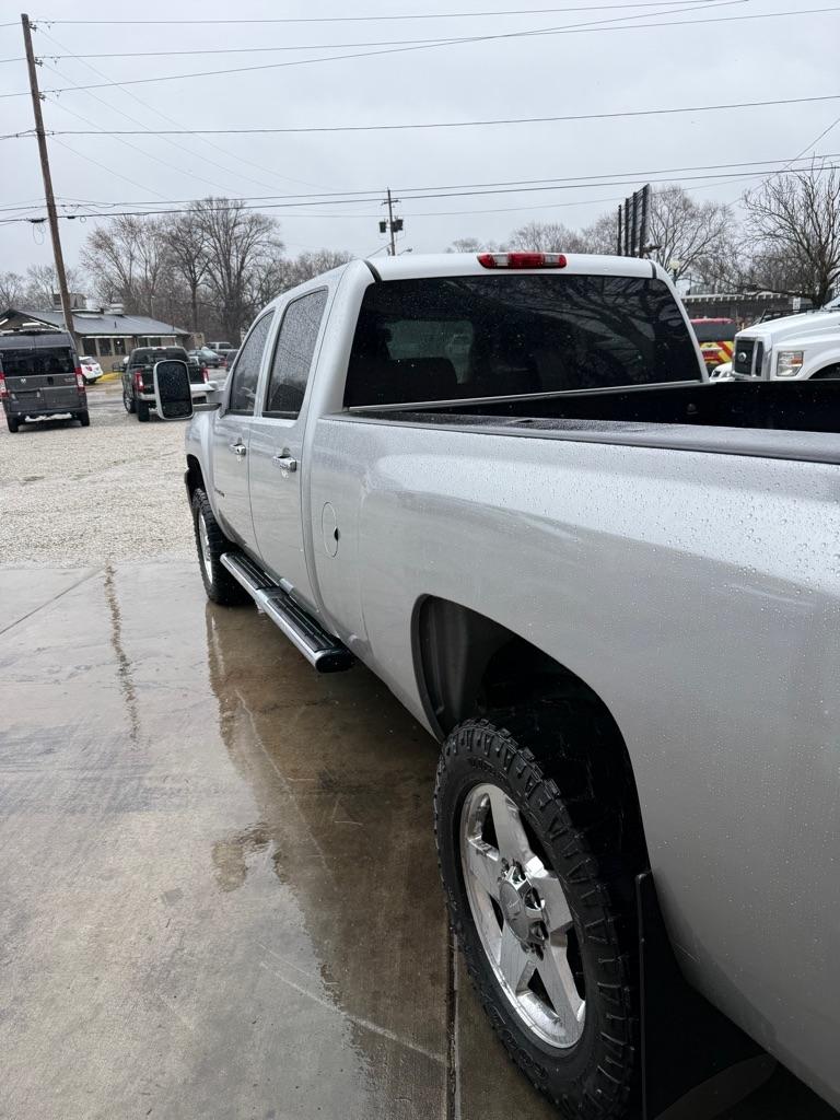 Chevrolet Silverado 2500HD LT Crew Cab 4WD 2013