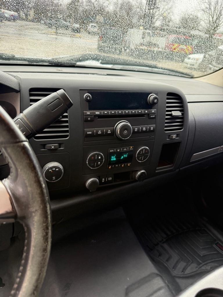 Chevrolet Silverado 2500HD LT Crew Cab 4WD 2013