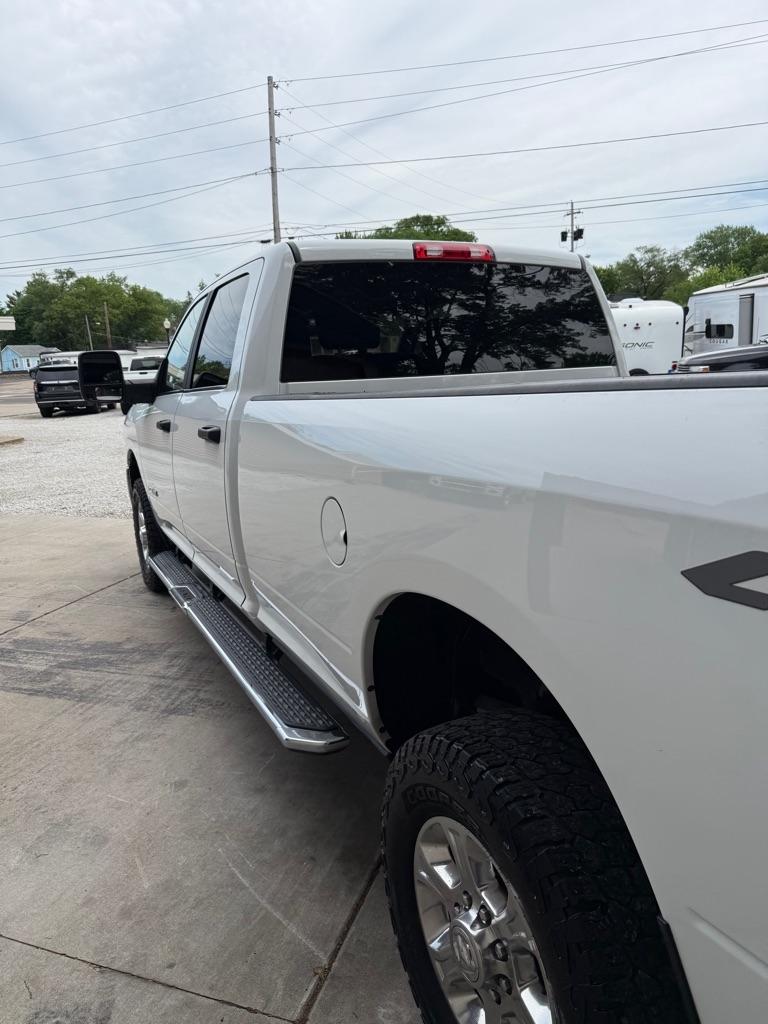 RAM 2500 Tradesman Crew Cab LWB 4WD 2023