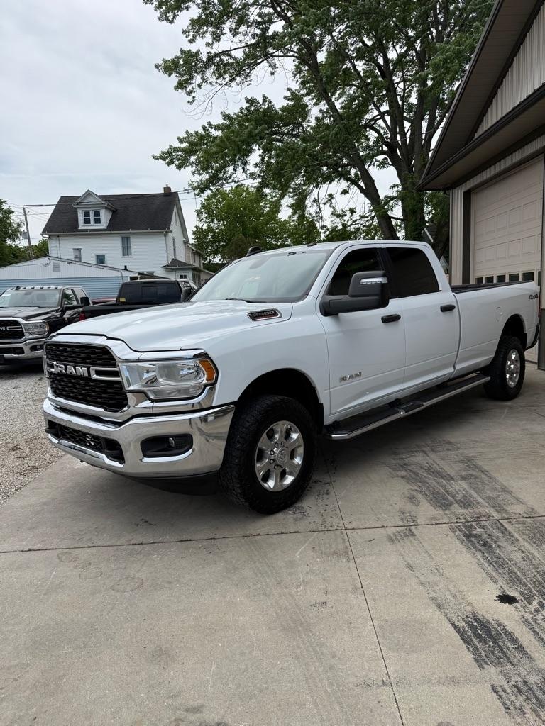 RAM 2500 Tradesman Crew Cab LWB 4WD 2023