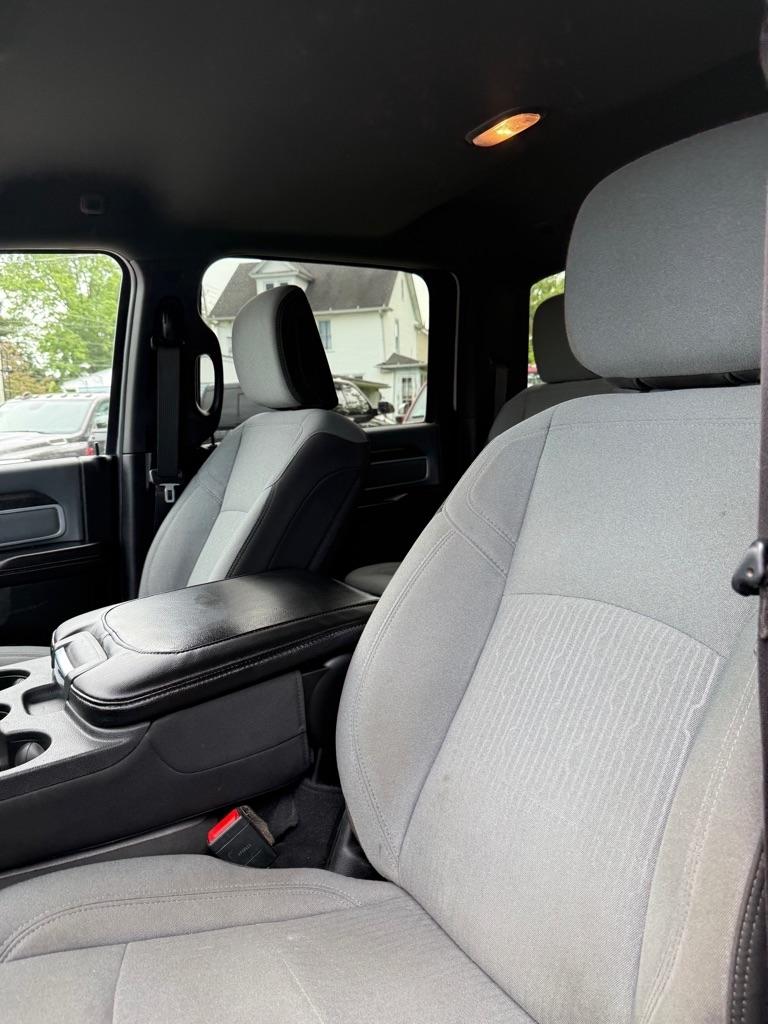 RAM 2500 Tradesman Crew Cab LWB 4WD 2023