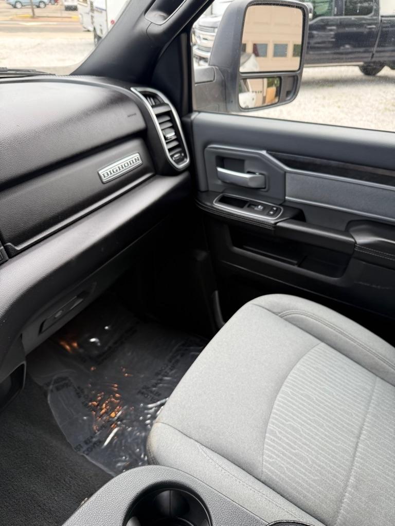 RAM 2500 Tradesman Crew Cab LWB 4WD 2023