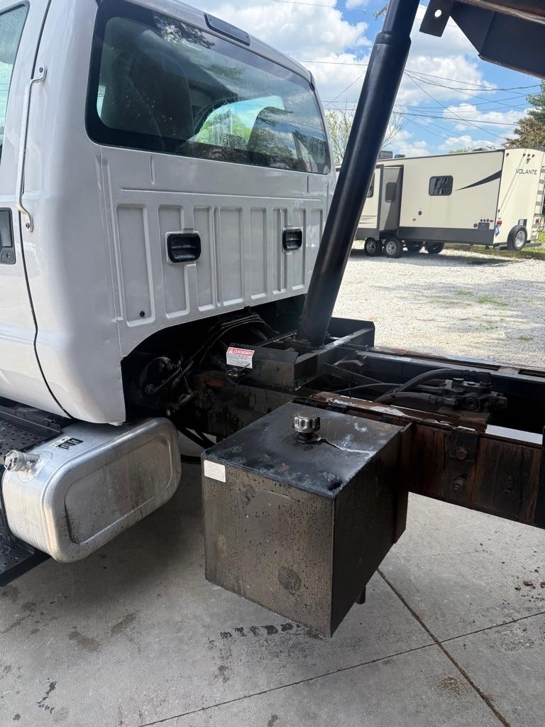 Ford F-750 Regular Cab 2WD DRW 2017