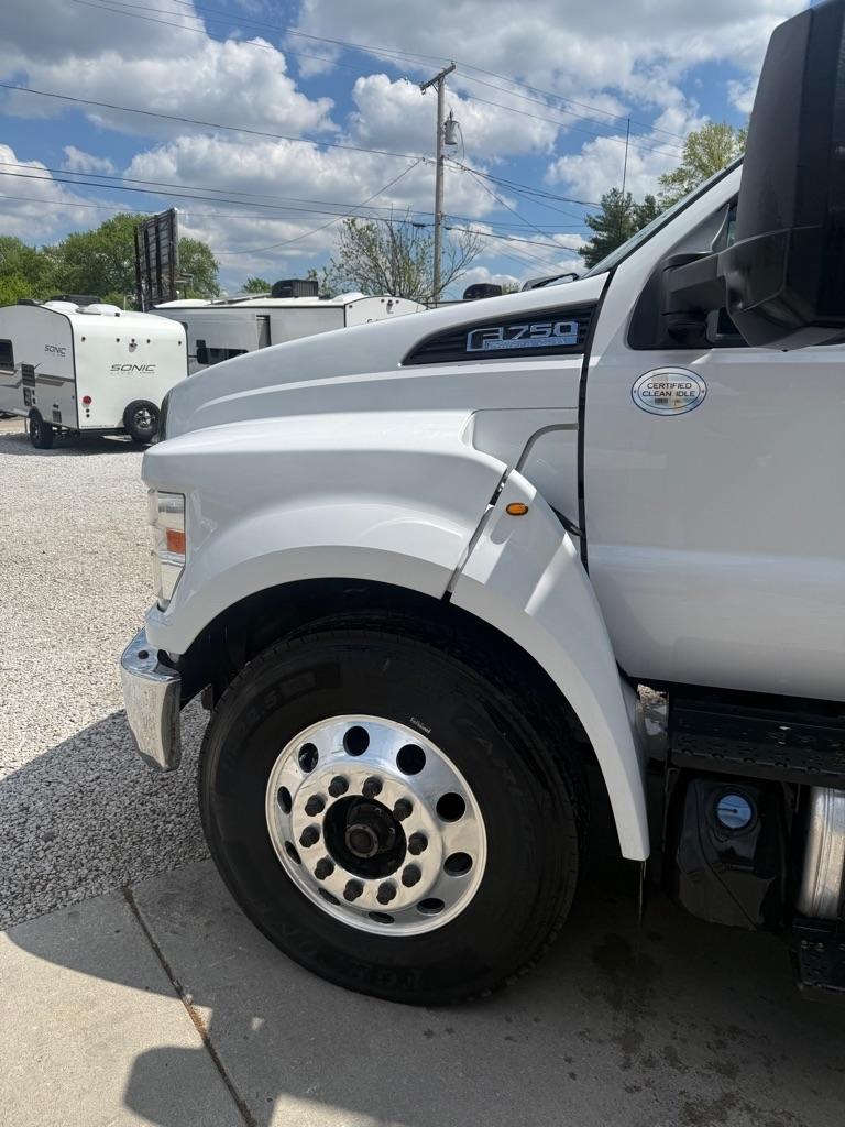 Ford F-750 Regular Cab 2WD DRW 2017