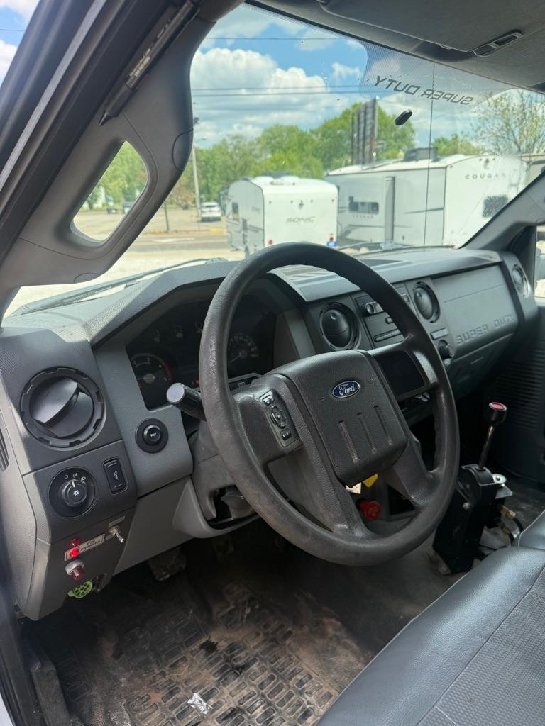 Ford F-750 Regular Cab 2WD DRW 2017