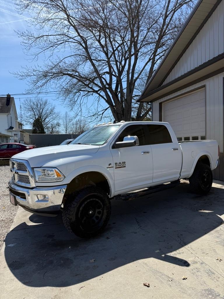 RAM 2500 Laramie Crew Cab SWB 4WD 2018