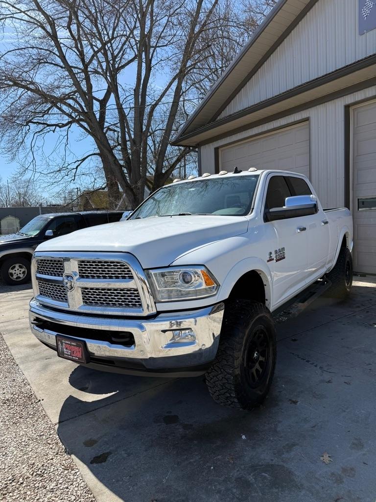 RAM 2500 Laramie Crew Cab SWB 4WD 2018
