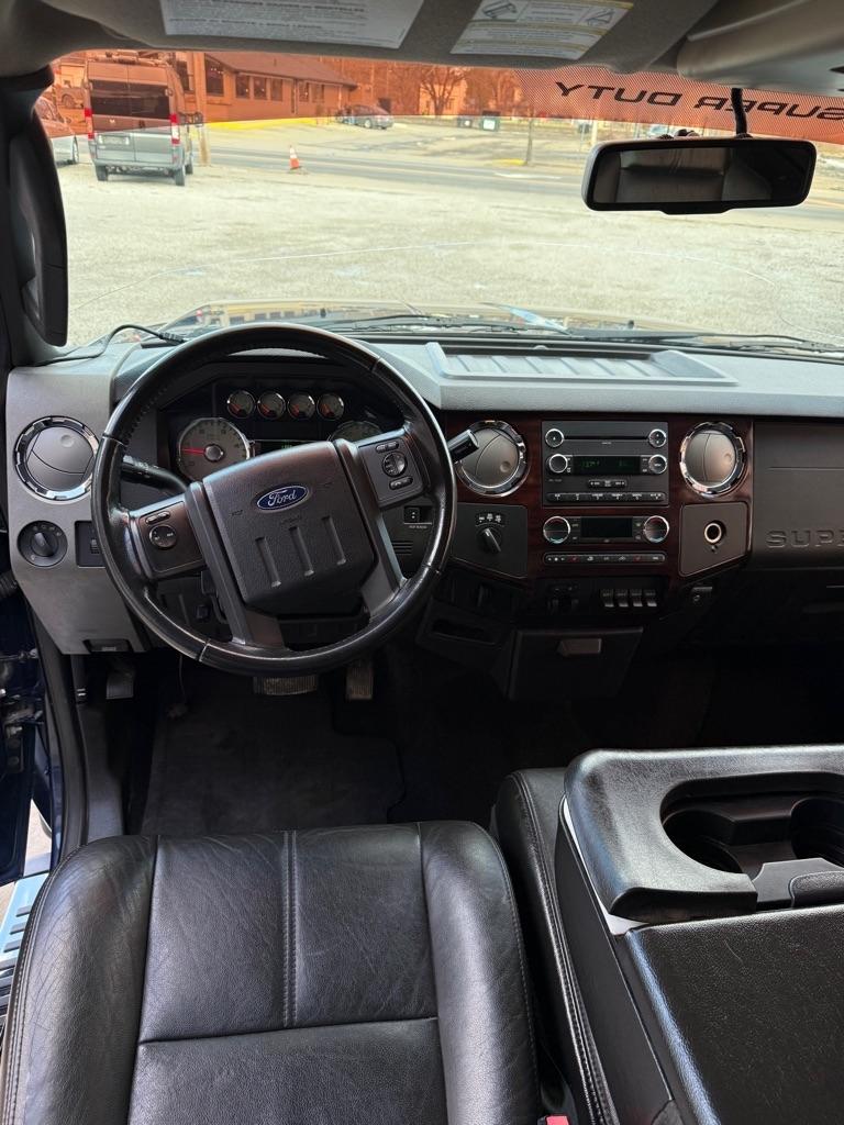 Ford F-250 SD Cabela Crew Cab 4WD 2010