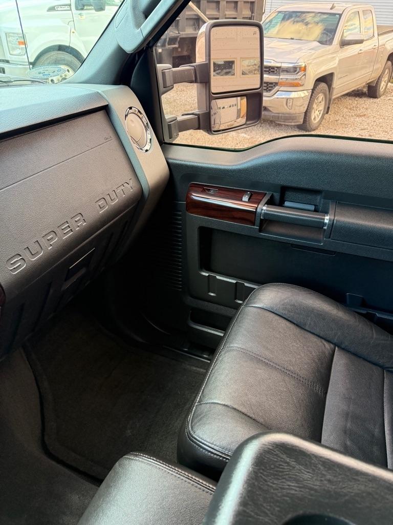 Ford F-250 SD Cabela Crew Cab 4WD 2010