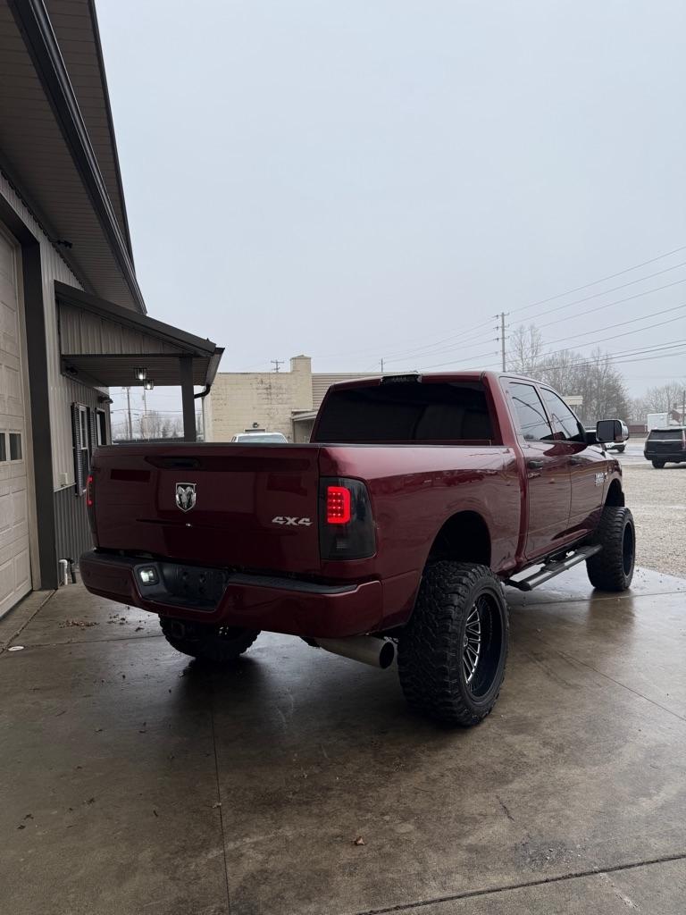 RAM 2500 Tradesman Crew Cab SWB 4WD 2017